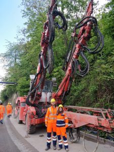 Kleidung auch in großen und seeehr kleinen Größen