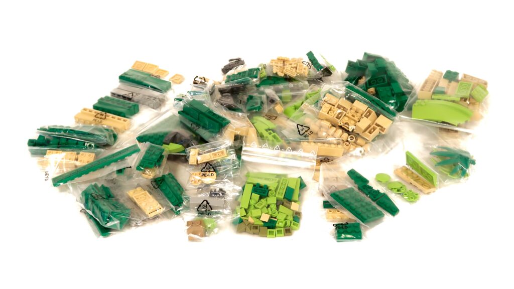 LEGO-Steine in Sackerln (Credit: eguana/Eder)